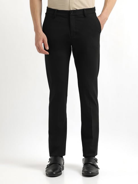 Arrow New York Black Regular Fit Solid Trousers