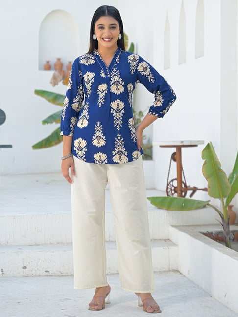 Aravalii Blue Printed Regular Fit Short Kurti