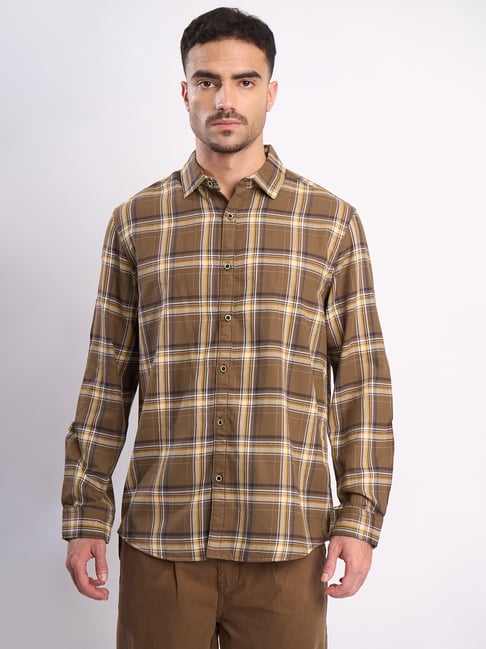 IVOC Brown Relaxed Fit Checked Shirt-picture-24