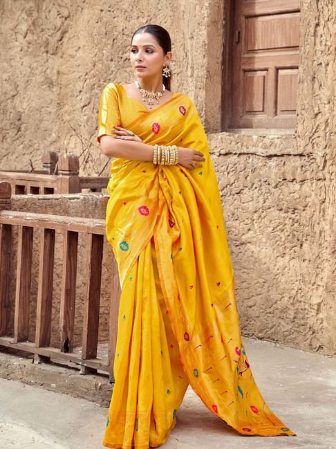 Odette Yellow Silk Woven Design Saree With Unstitched Blouse-picture-47