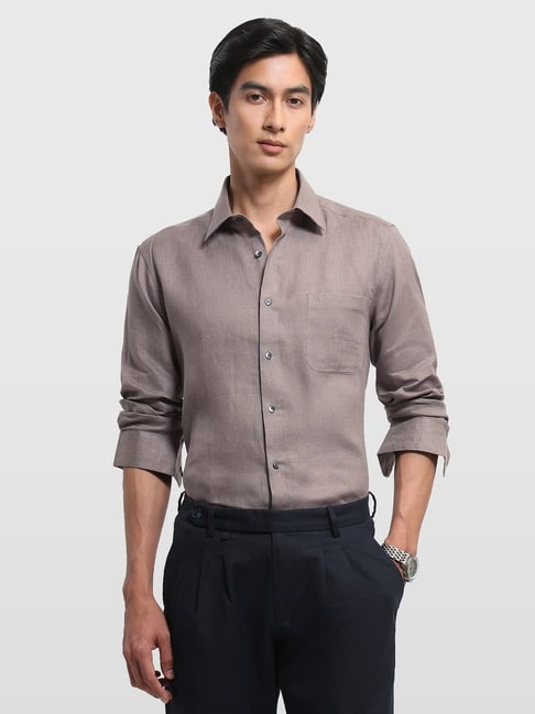 Arrow Men's Purple Regular Fit Solid Linen Formal Shirt