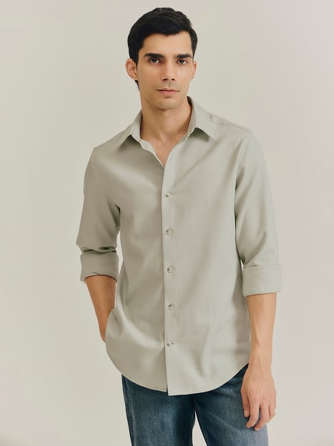 Andamen Green Cotton Solid Regular Fit Shirt