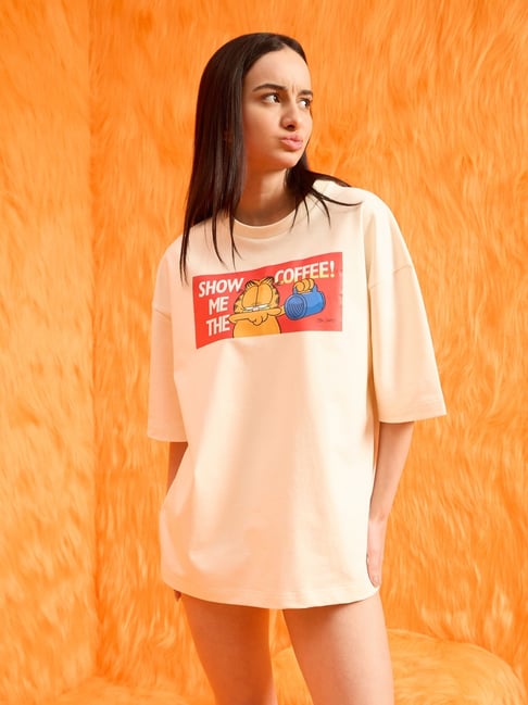 Sweet Dreams Swan White Cotton Graphic T-Shirt-picture-22