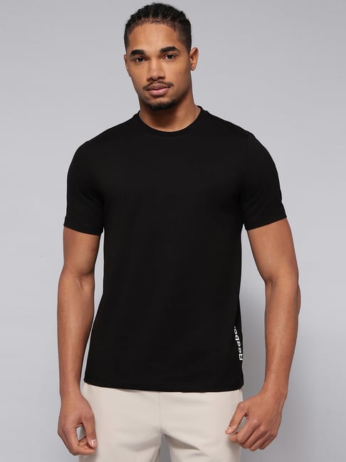Reebok Black Cotton Blend Printed Sports T-Shirt-image-31