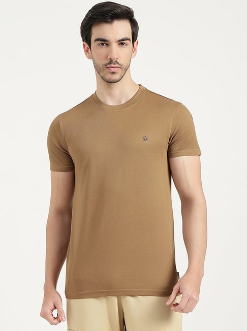 United Colors Of Benetton Brown Cotton Regular Fit T-Shirt-picture-32