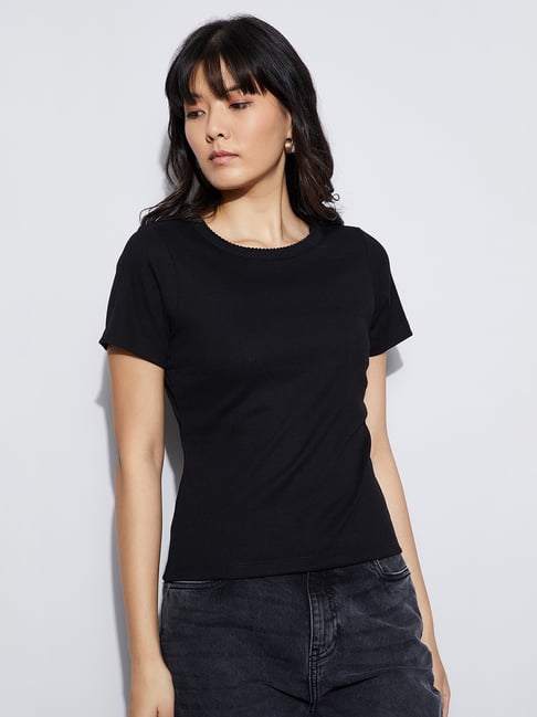 Fame Forever by Lifestyle Women's Black Regular Fit Solid T-shirt