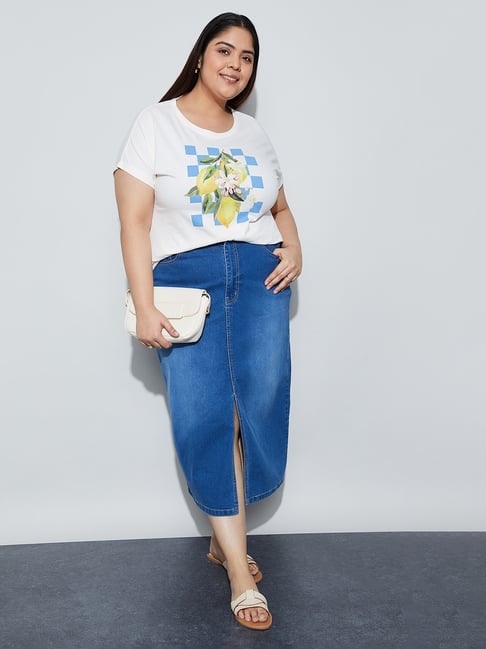 Nexus by Lifestyle Women's Off White Regular Fit Printed T-shirt