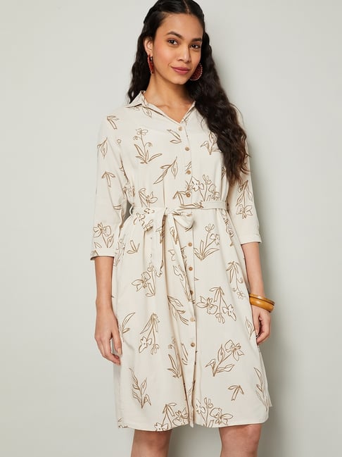 Colour Me by Melange Women's Beige Printed Regular Fit Casual Dress