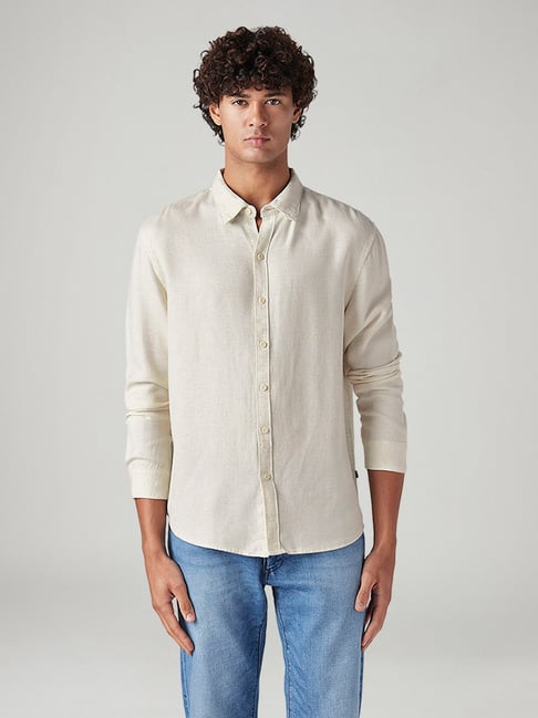 Levi's Men's Solid Slim Fit Linen Shirt-picture-17