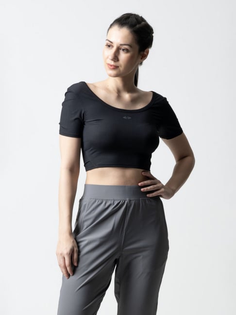 STRCH Black Solid Short Sleeves Crop Top-picture-29