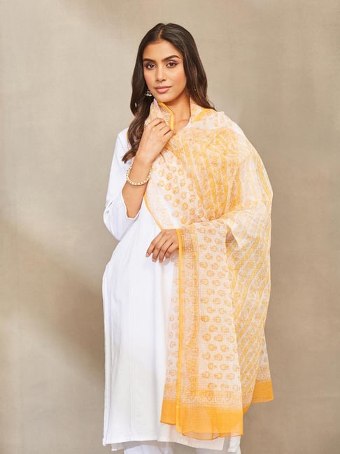 Fabindia Yellow Cotton Printed Dupatta-picture-19