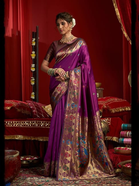 Elora Wine Silk Woven Design Saree With Unstitched Blouse-picture-18
