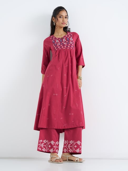 Rangmanch by Pantaloons Womens Aurora Red Regular Fit Geometric Print Kurta-picture-15