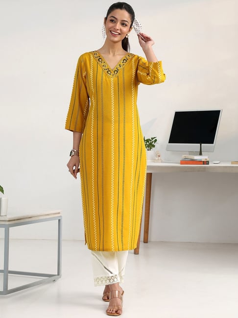 Gerua By Libas Yellow Straight Fit Striped Kurta-picture-44