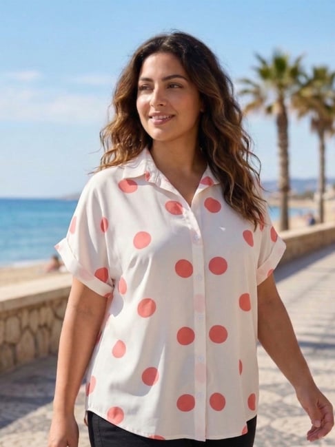 Qurvii White Polka Dots Short Sleeves Shirt-picture-35