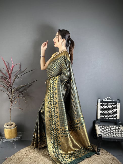 Elora Green Silk Checked Saree With Unstitched Blouse-picture-38