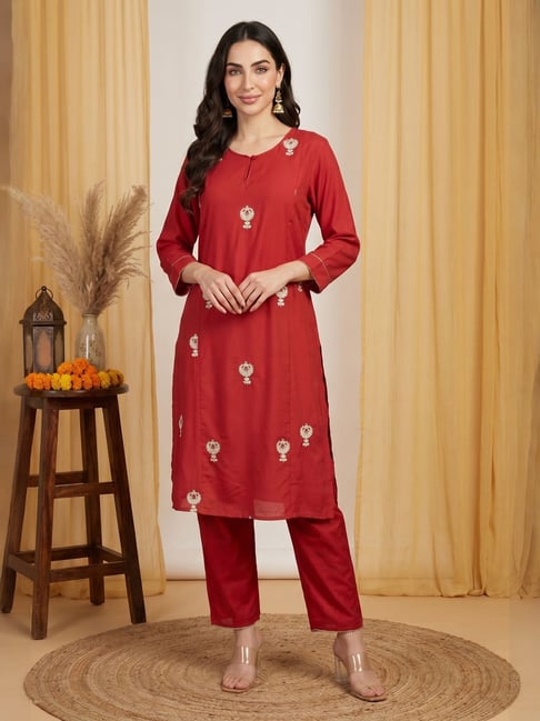 W For Woman Red Metallic Embroidered Straight Kurta-picture-34