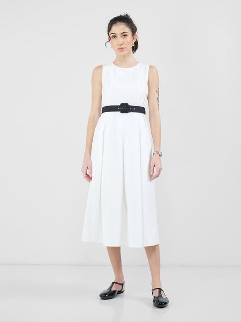 Annabelle by Pantaloons Womens White Slim Fit Solid Midi Dress-image-31