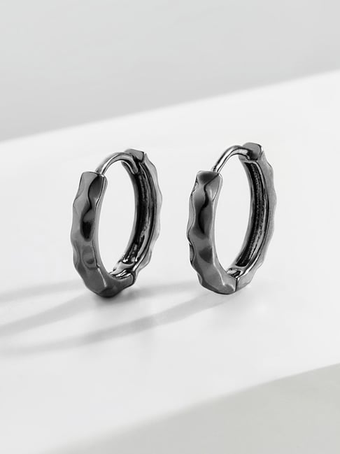 Joker & WItch Black Rifto Earrings for Men