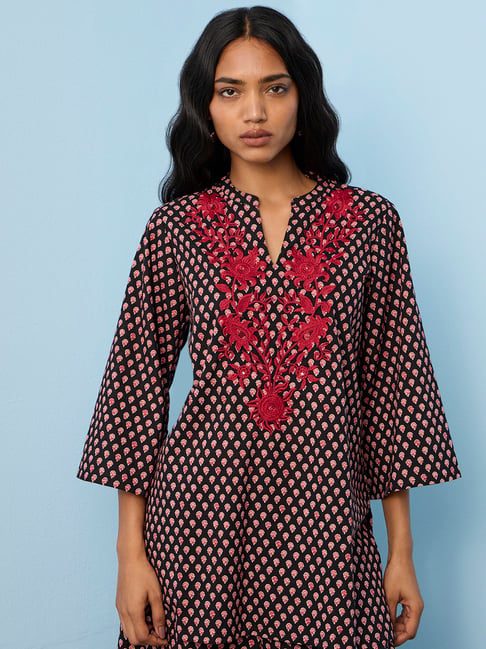 Utsa by Westside Black Floral Embroidered Cotton A-Line Kurti-picture-42