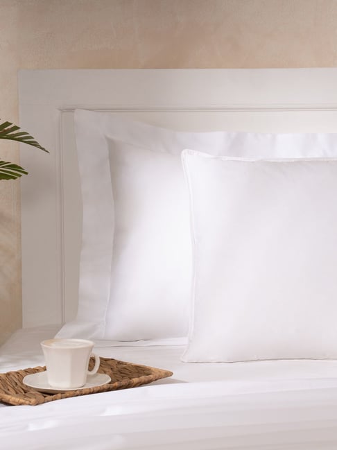 Maspar White Square Cushion - 45X45 Cm