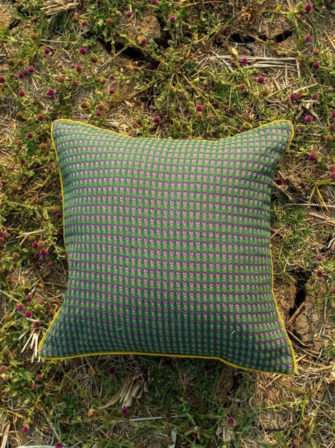 Freedom Tree Plum Green Woven Design Reversible Cushion Cover (18 x 18 Inches)-image-10