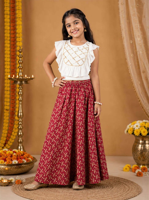 Kiddopanti Girls White & Maroon Regular Fit Printed Lehenga Choli Set-picture-43