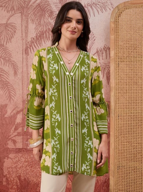 First Resort By Ramola Bachchan Light Green Floral Mirror Embroidered Tassel Kurti-picture-45