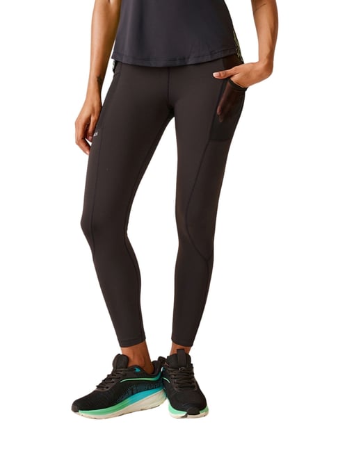 STRCH Women's Jet Black Slim Fit Solid Leggings