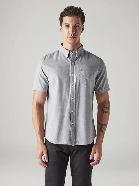 Levi's Men's Solid Slim Fit Oxford Shirt-picture-43