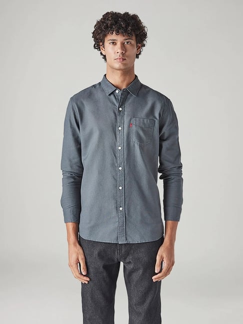 Levi's Men's Solid Slim Fit Oxford Shirt-picture-26