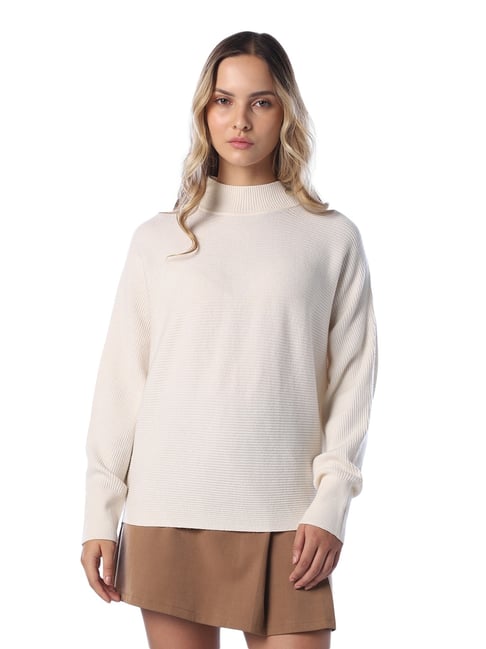 Only White Regular Fit Sweater-picture-24