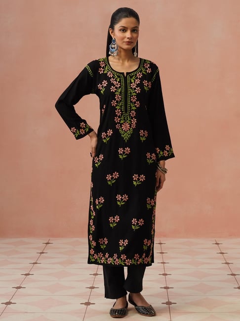 House of Chikankari Black Straight Fit Embroidered Kurta-picture-15
