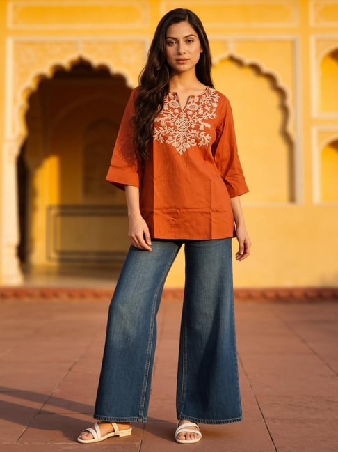 Rangita Rust Straight Fit Embroidered Kurti-picture-13