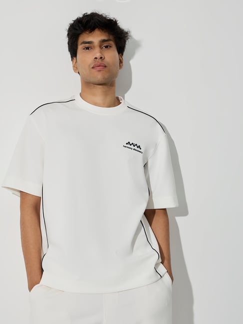 nuoflexx men Nuoflexx by Westside White Graphic Embossed Relaxed-Fit T-Shirt-picture-14