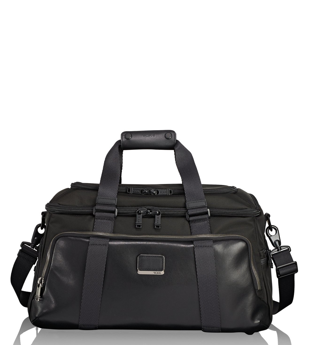 tumi mens duffle