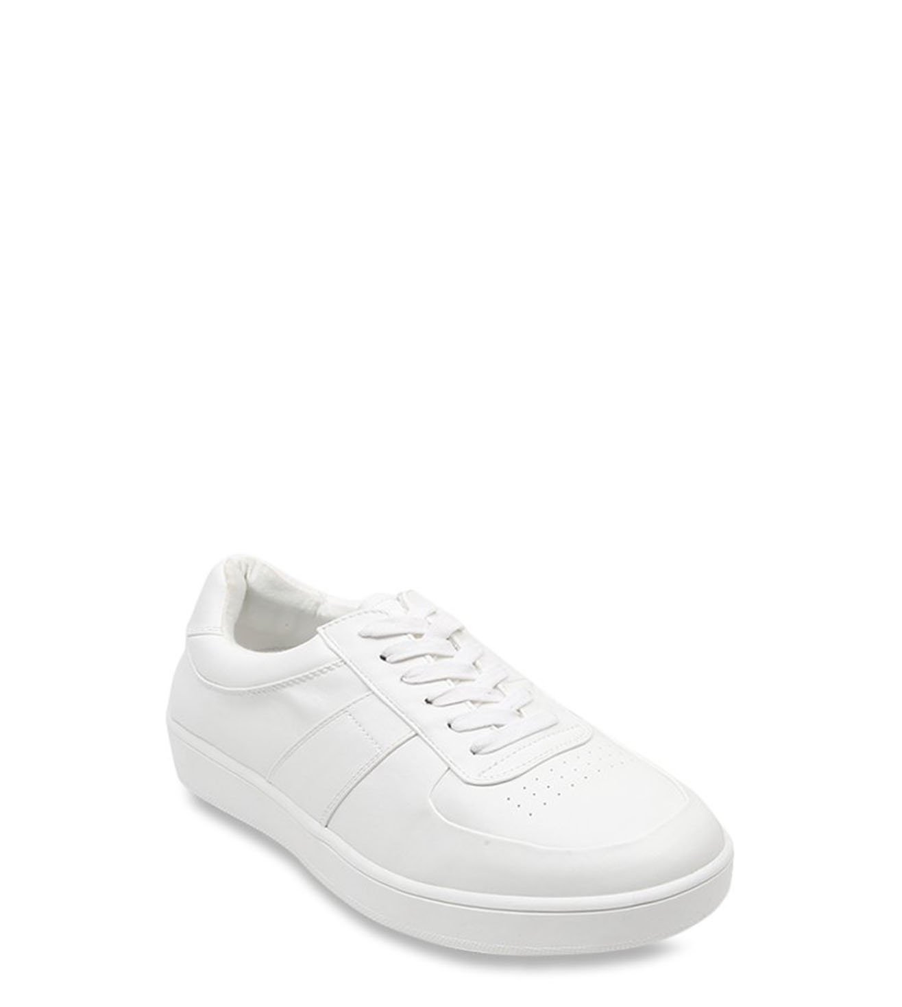 white sneakers steve madden