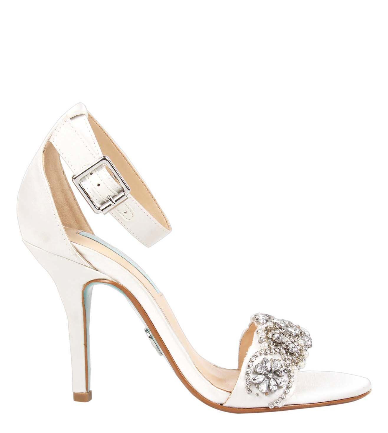 betsey johnson juno sandal ivory