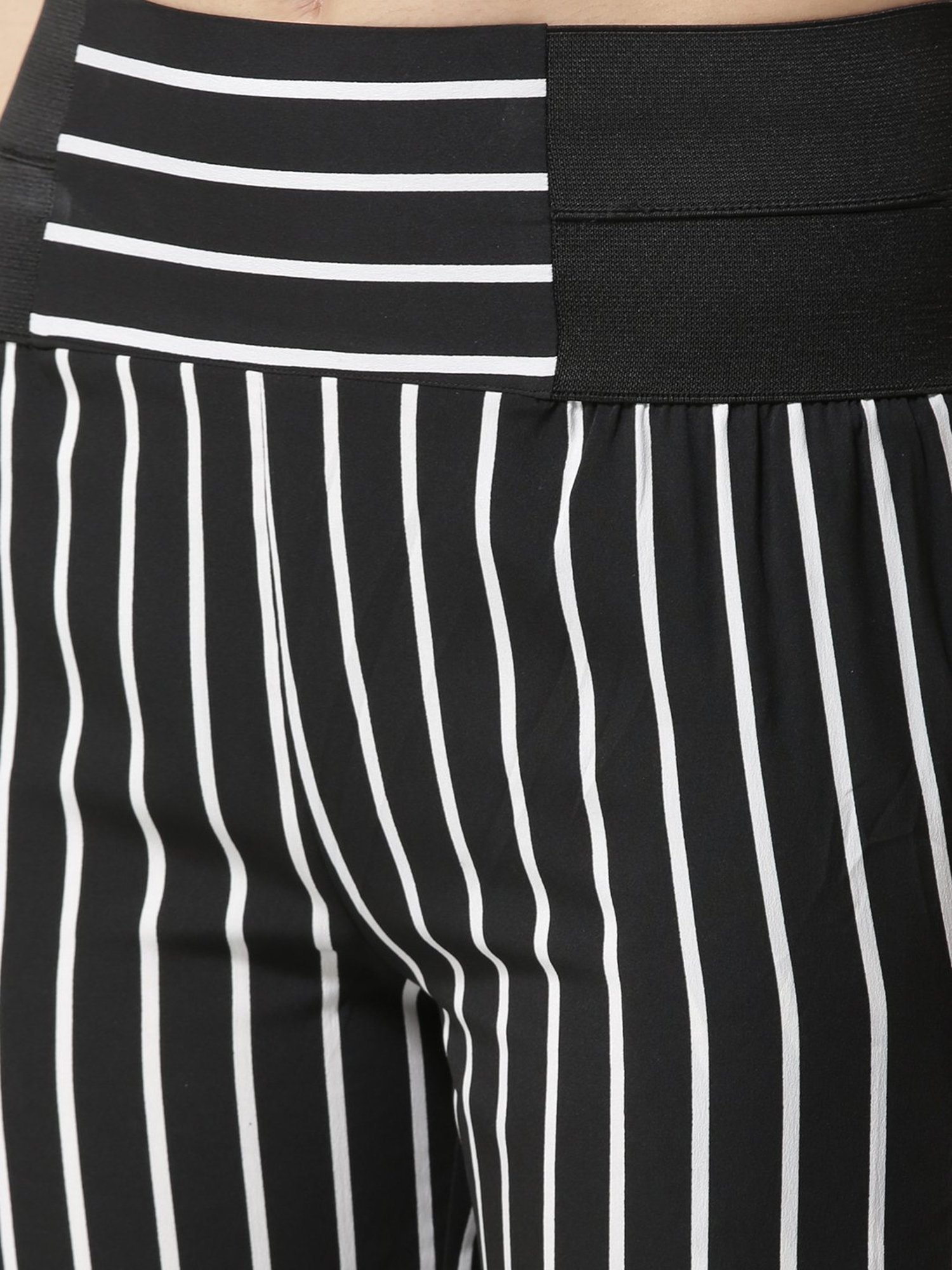 Wide trousers  BlackWhite striped  Ladies  HM IN