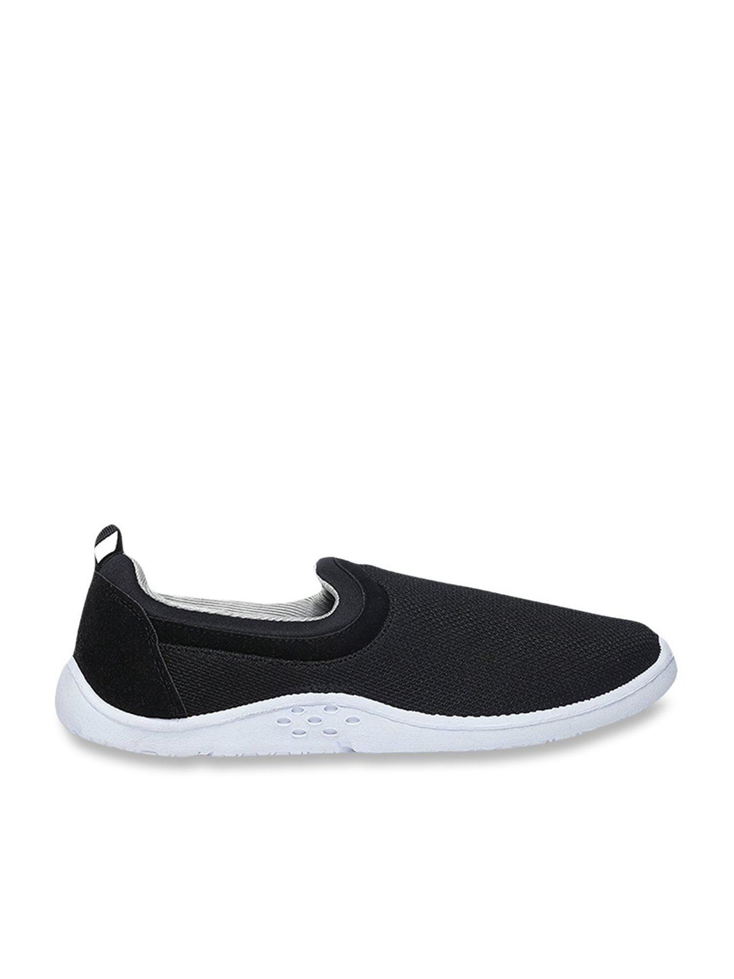 Bata docie ii on sale slip on shoes