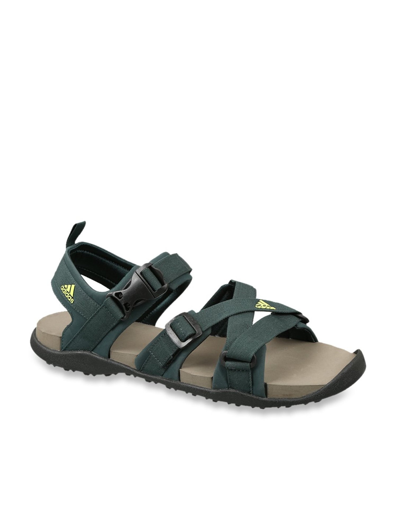 Adidas Men's ADISSEY M CBLACK/ACTGOL Sport Sandal-9 Kids UK (GC0774) :  Amazon.in: Fashion