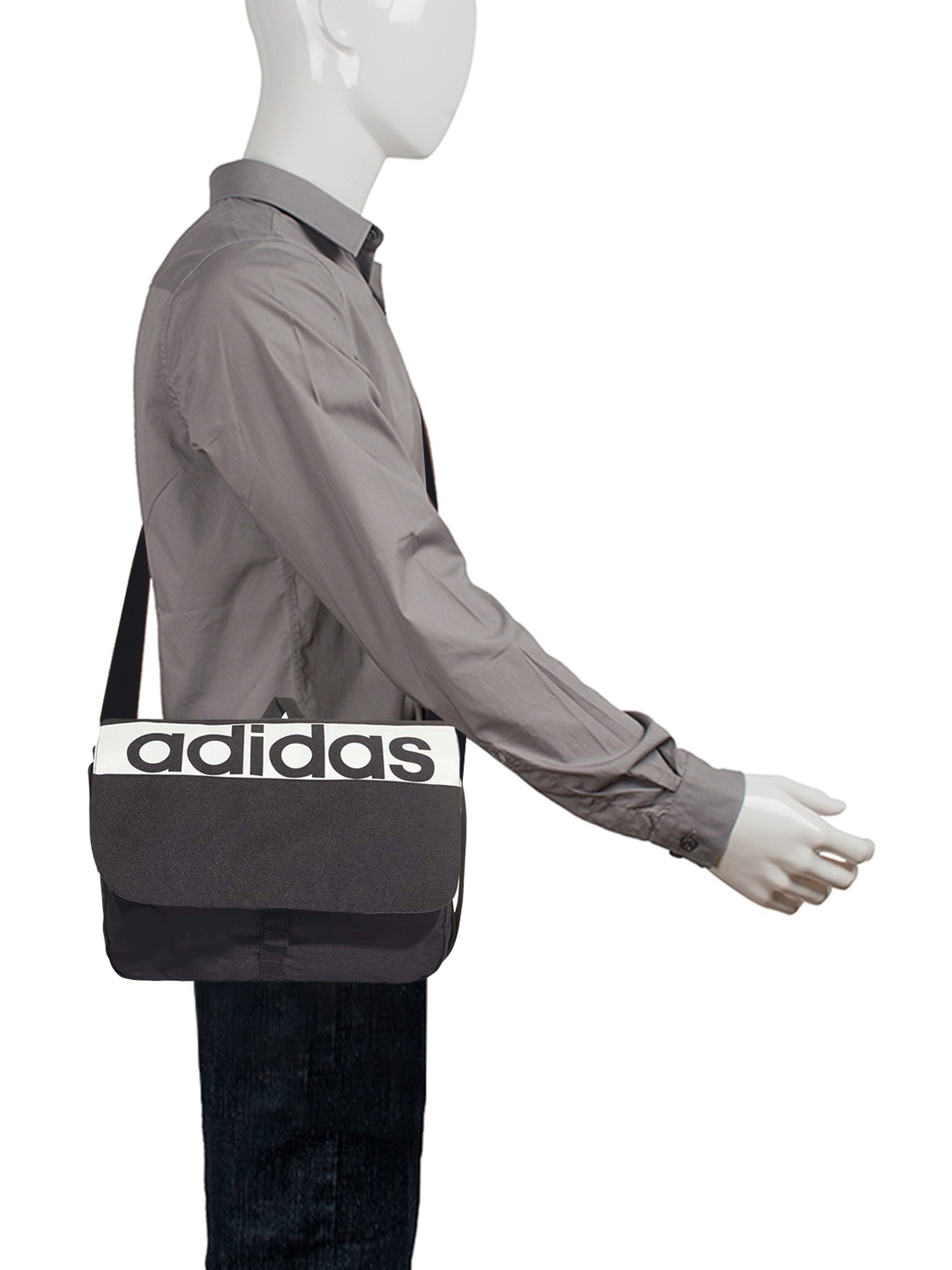 adidas Originals Unisex Festival Crossbody Bag, Black/White, ONE SIZE :  Amazon.in: Fashion
