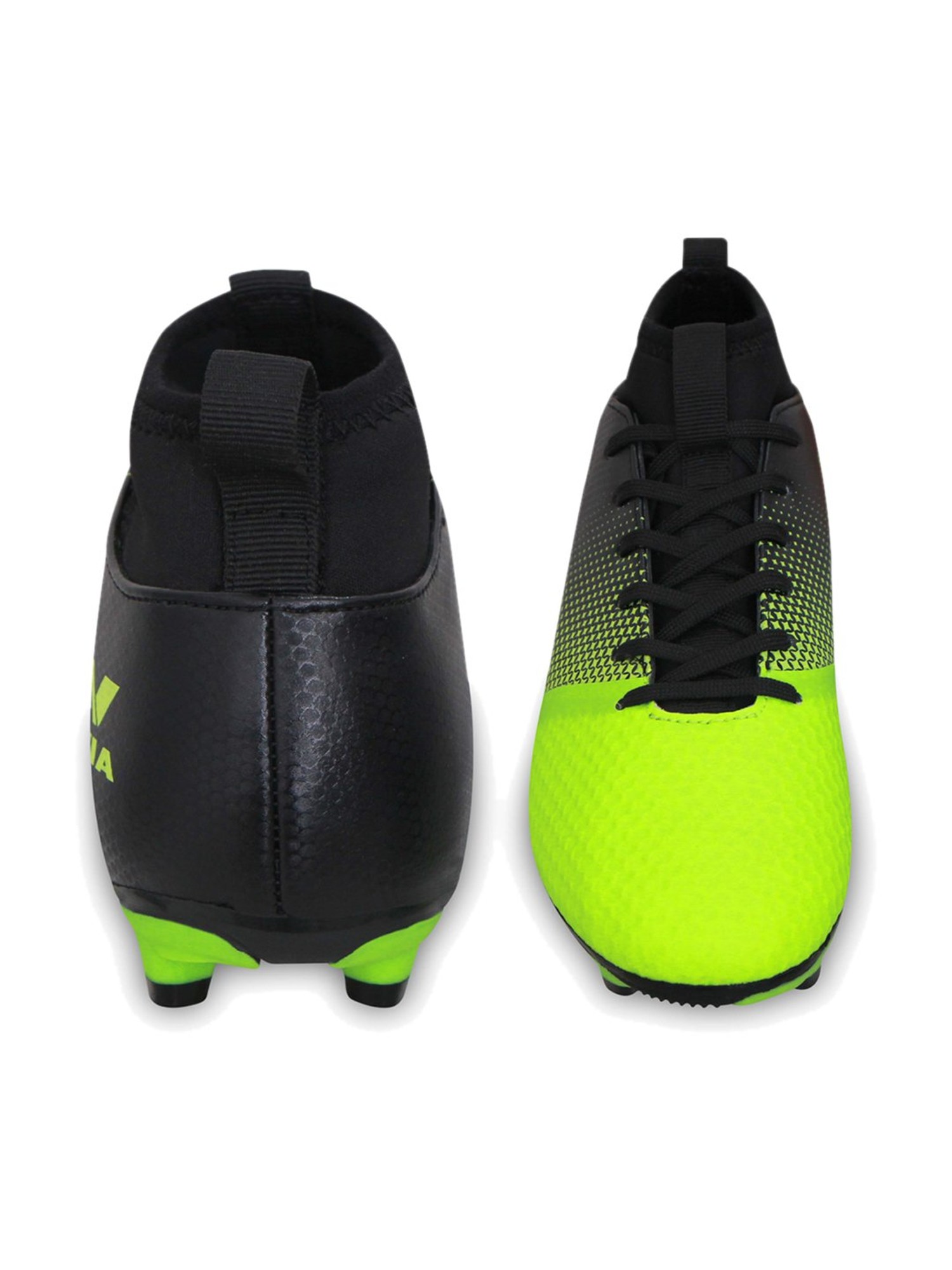 Buy Nivia Ashtang Studds & Black Football Shoes for Men at Price @ CLiQ