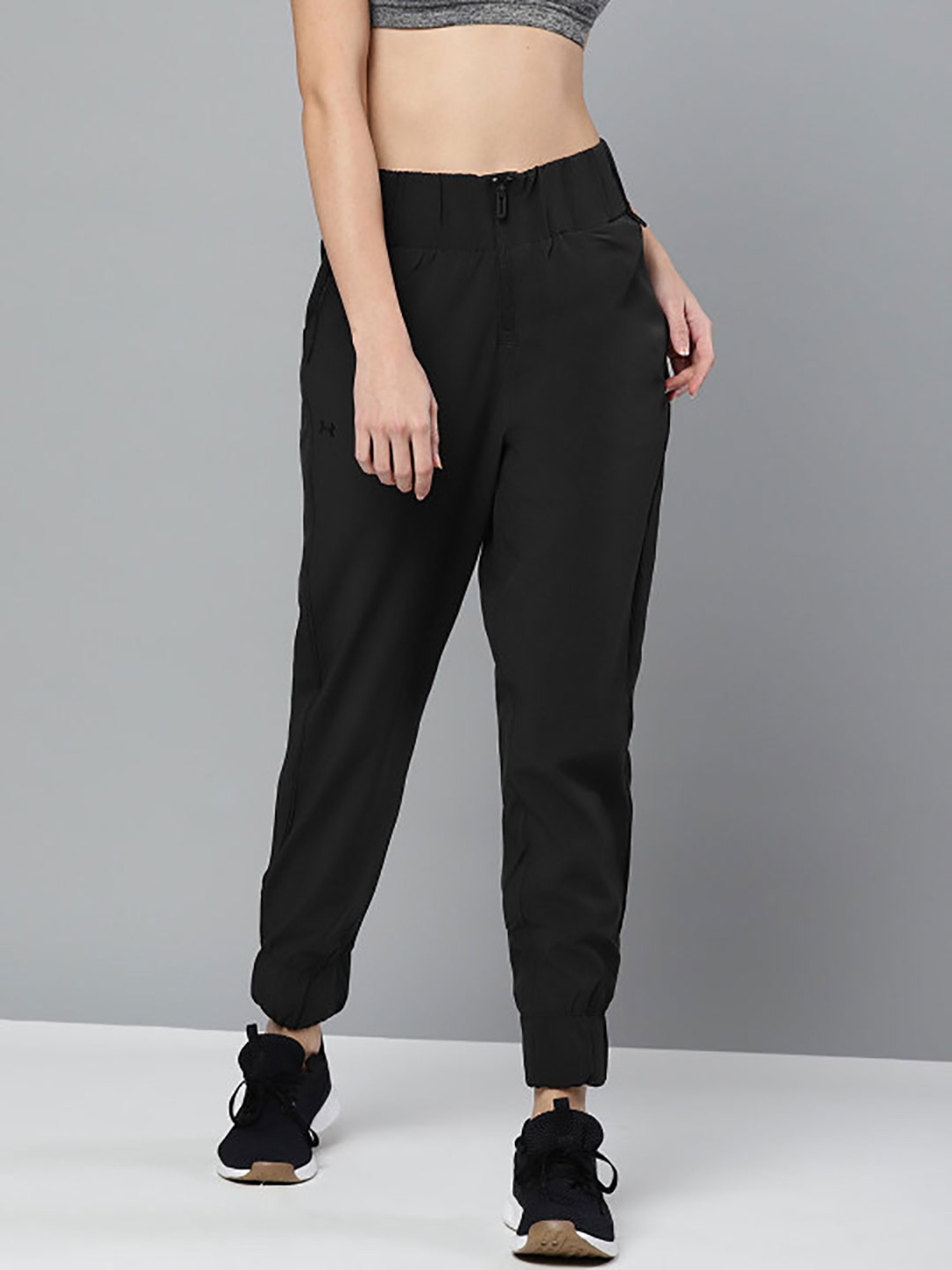 under armour loose fit joggers