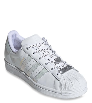 Campo educador enemigo Buy Adidas Originals White Superstar Women Sneakers Online @ Tata CLiQ  Luxury