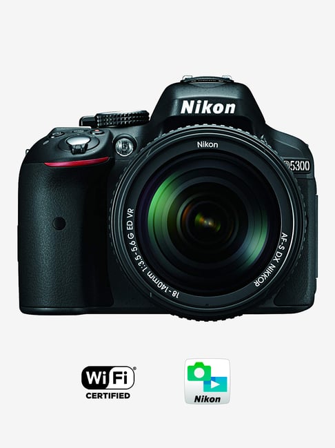 Nikon D5300 with AF S 18 140mm VR Lens DSLR Camera 16 GB Card + Carry Case Black
