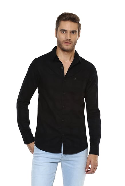 full black shirt