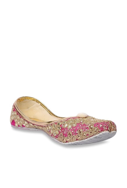 Lishabee by MSC Pink Ethnic Juttis
