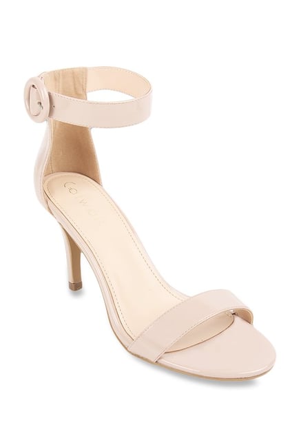 catwalk nude heels