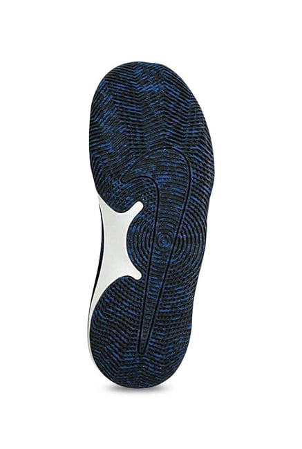 tatacliq nike shoes